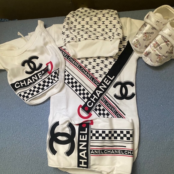 Infant bodysuit 0-3 months - Picture 7 of 9